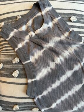 aerie Grey and White Tie-Dye Ribbed Tank Top